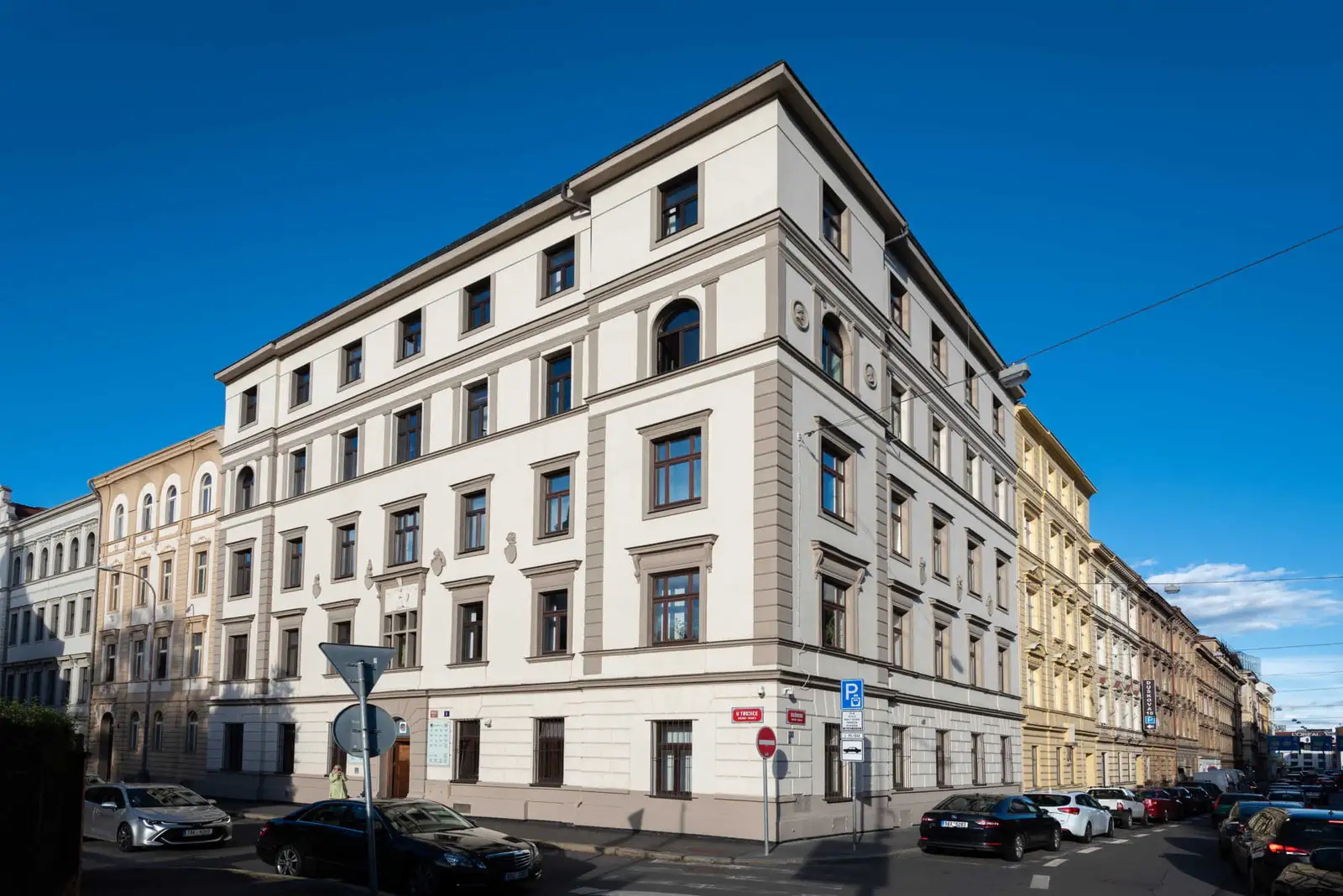 Rekonstrukce a zateplení fasád – fotografie 15 z 18
